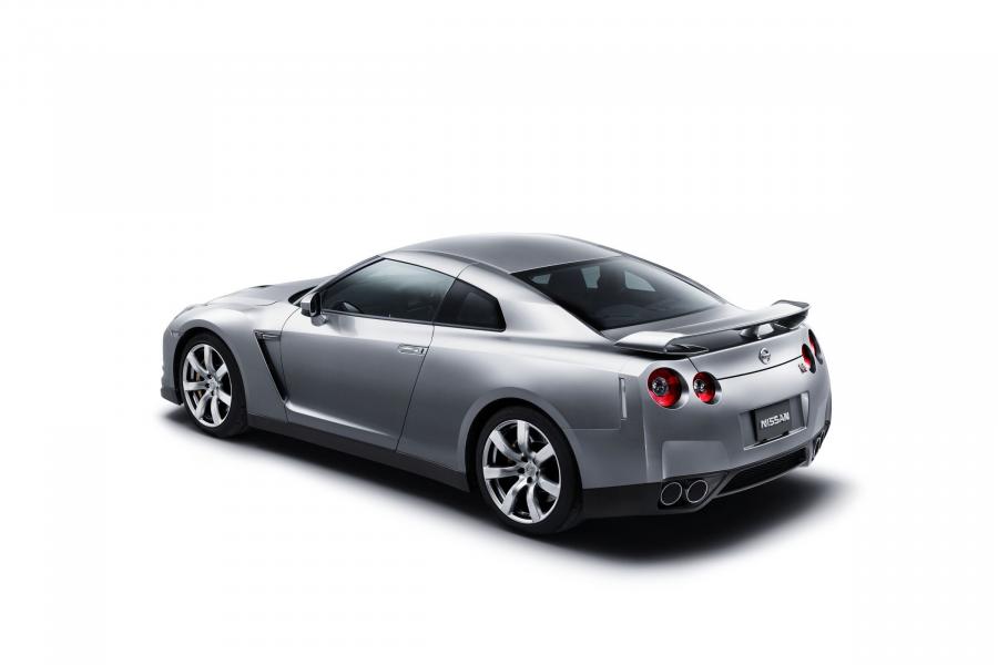  Nissan GT-R 2007 года  (фото 466 из 480)
